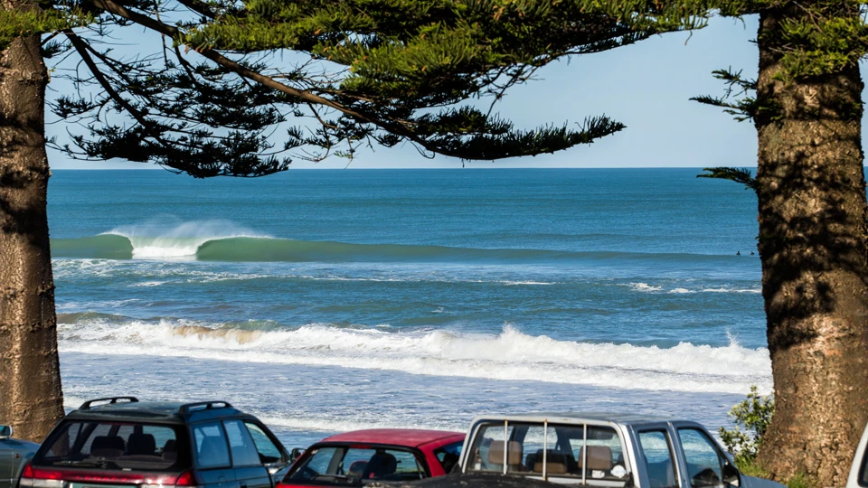 Gisborne produced fun peaks as the wind swung Norwest late in the swell | Photo Jereme Aubertin