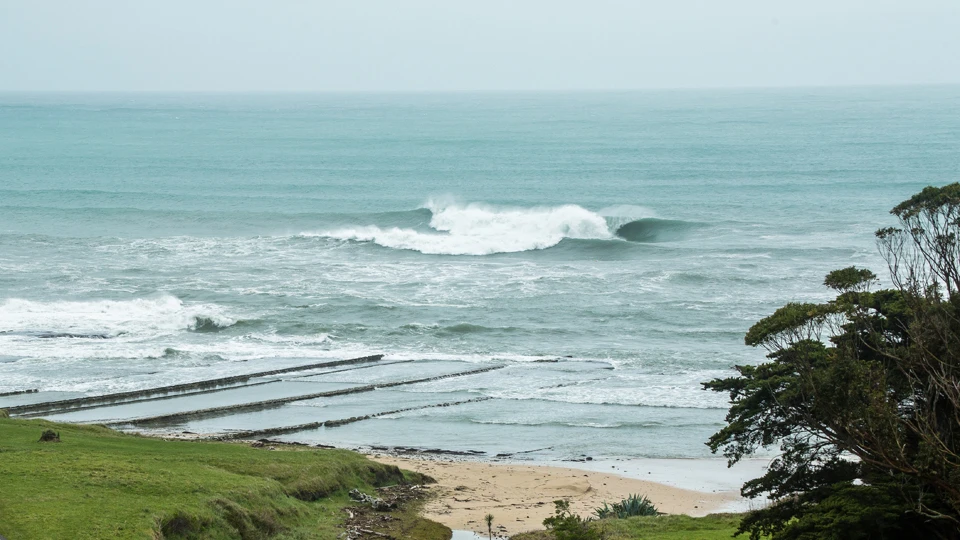 Further South along the East coast a few of the more serious places lit up, as you will see in the next image | Photo Damon Meade