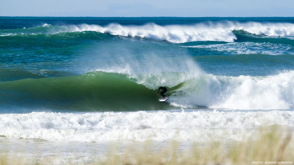 Tim O'Connor on his first wave of the afternoon. Photo: Jereme Aubertin