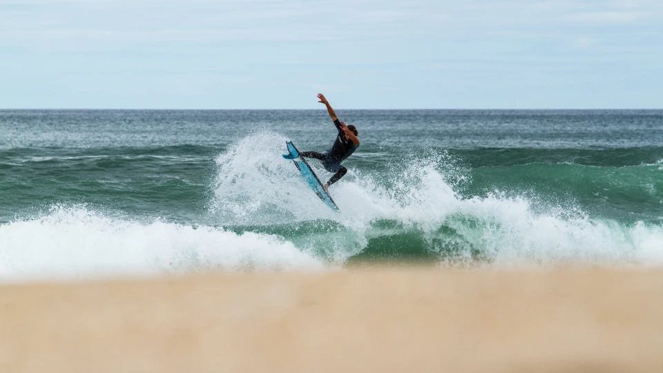 Asher Pacey twinny fun | Photo: Jereme Aubertin