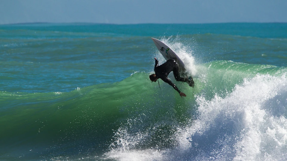 For an electrician that doesn't surf too much Dan sure stood out on this fun right hand reef