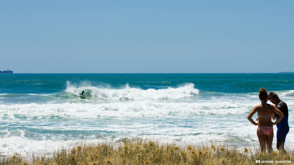 Alex dive was unfortunately out shone here.. Photo: Jereme Aubertin