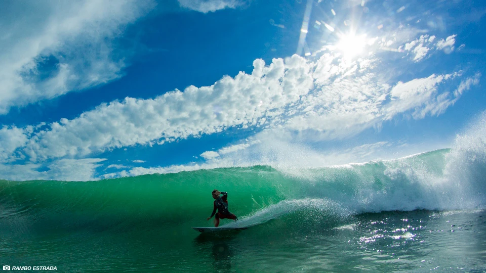 Tully Farrell took a break from his surf school to get a fix. Photo: Rambo Estrada